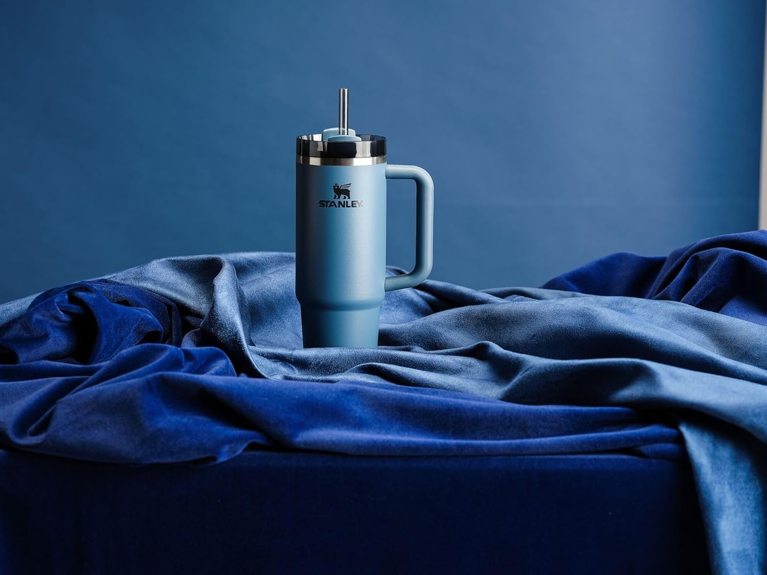 Stanley Quencher H2.0 Tumbler with Handle and Straw 30 oz | Flowstate 3-Position Lid | Cup Holder Compatible for Travel | Insulated Stainless Steel Cup | BPA-Free | Blue Spruce image 6