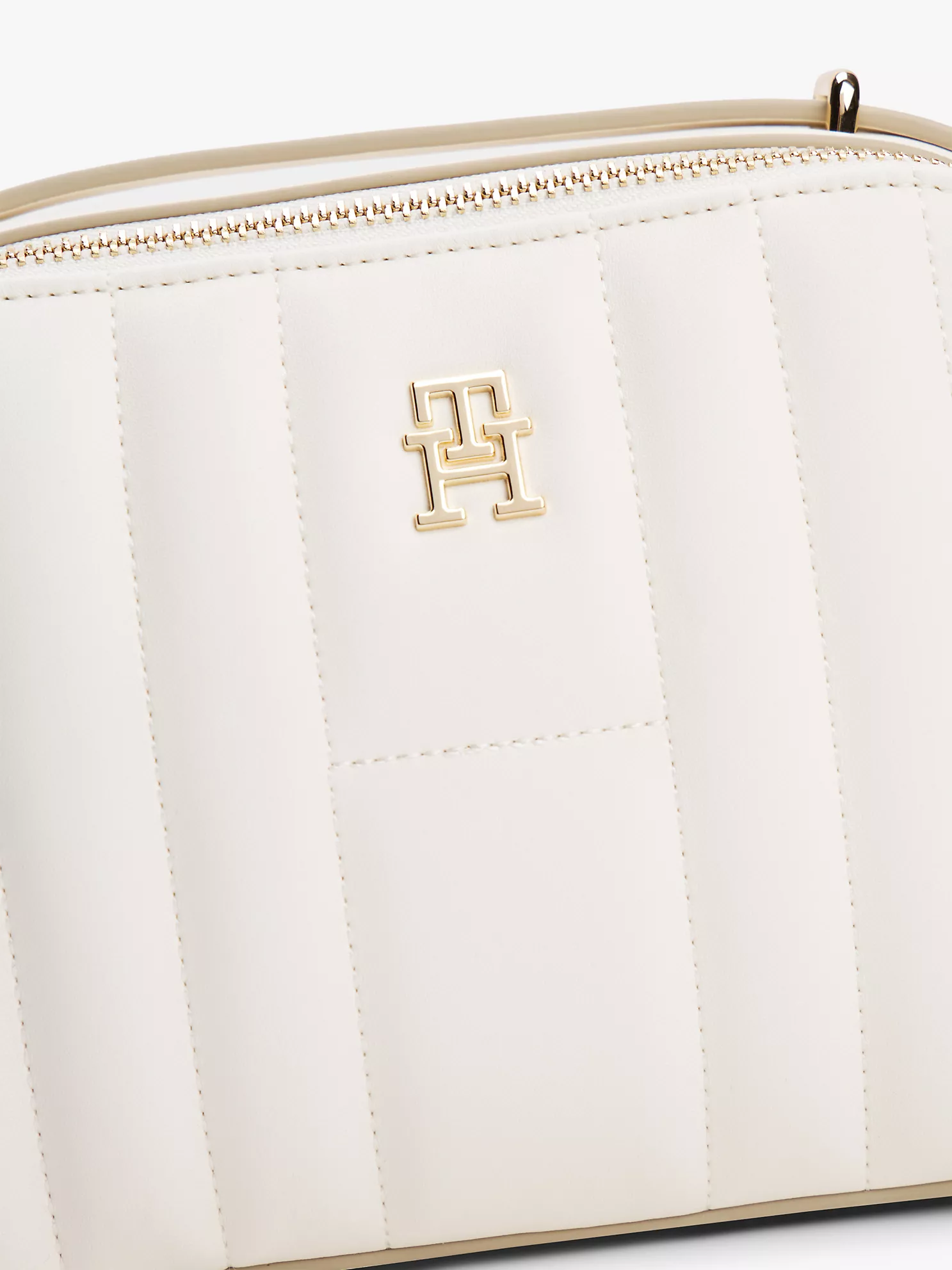Quilted Crossbody Bag image 3