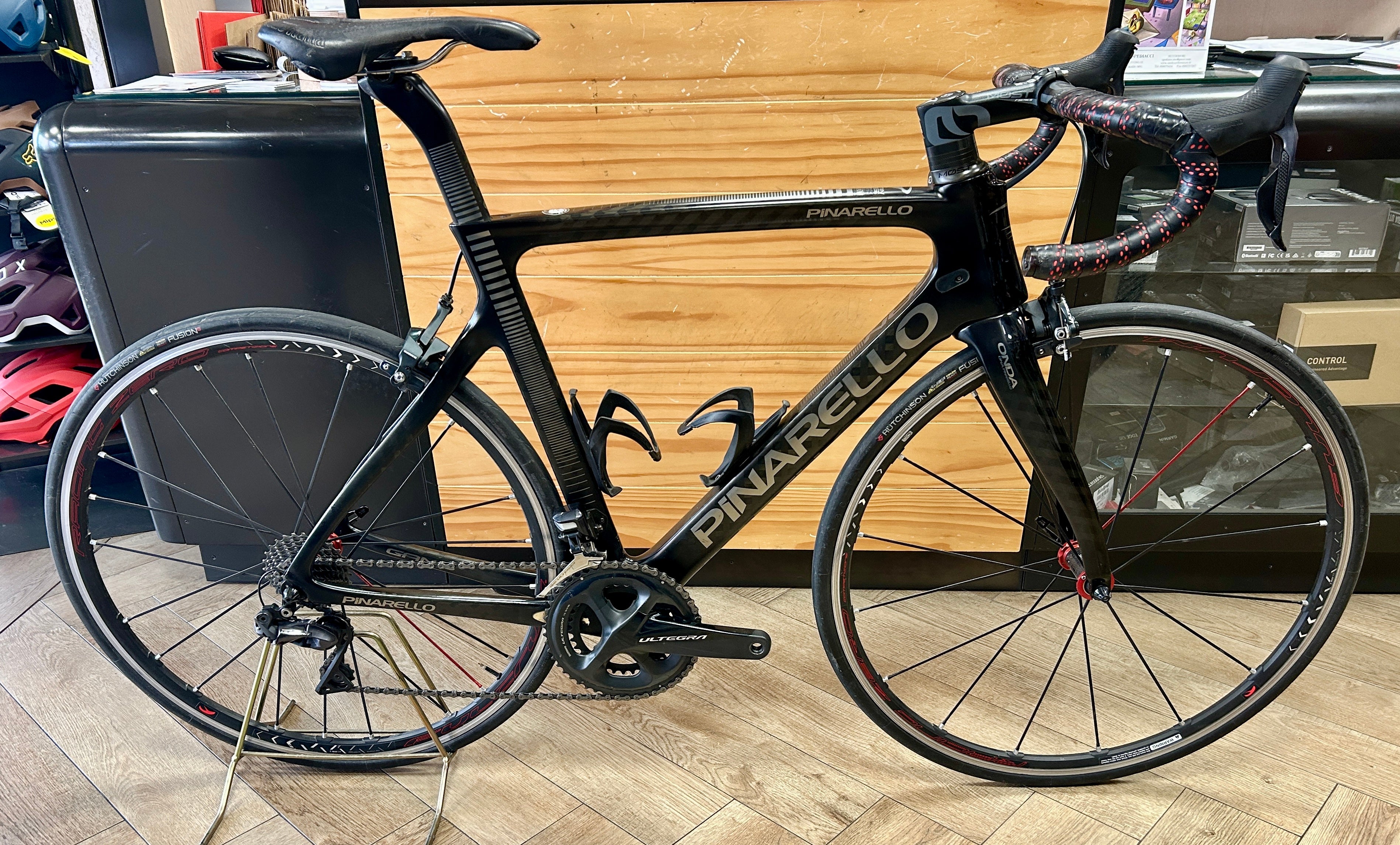 Pinarello GAN S T700 2018 - Shimano Ultegra Di2 2x11sp - Fulcrum Racing Zero image 2