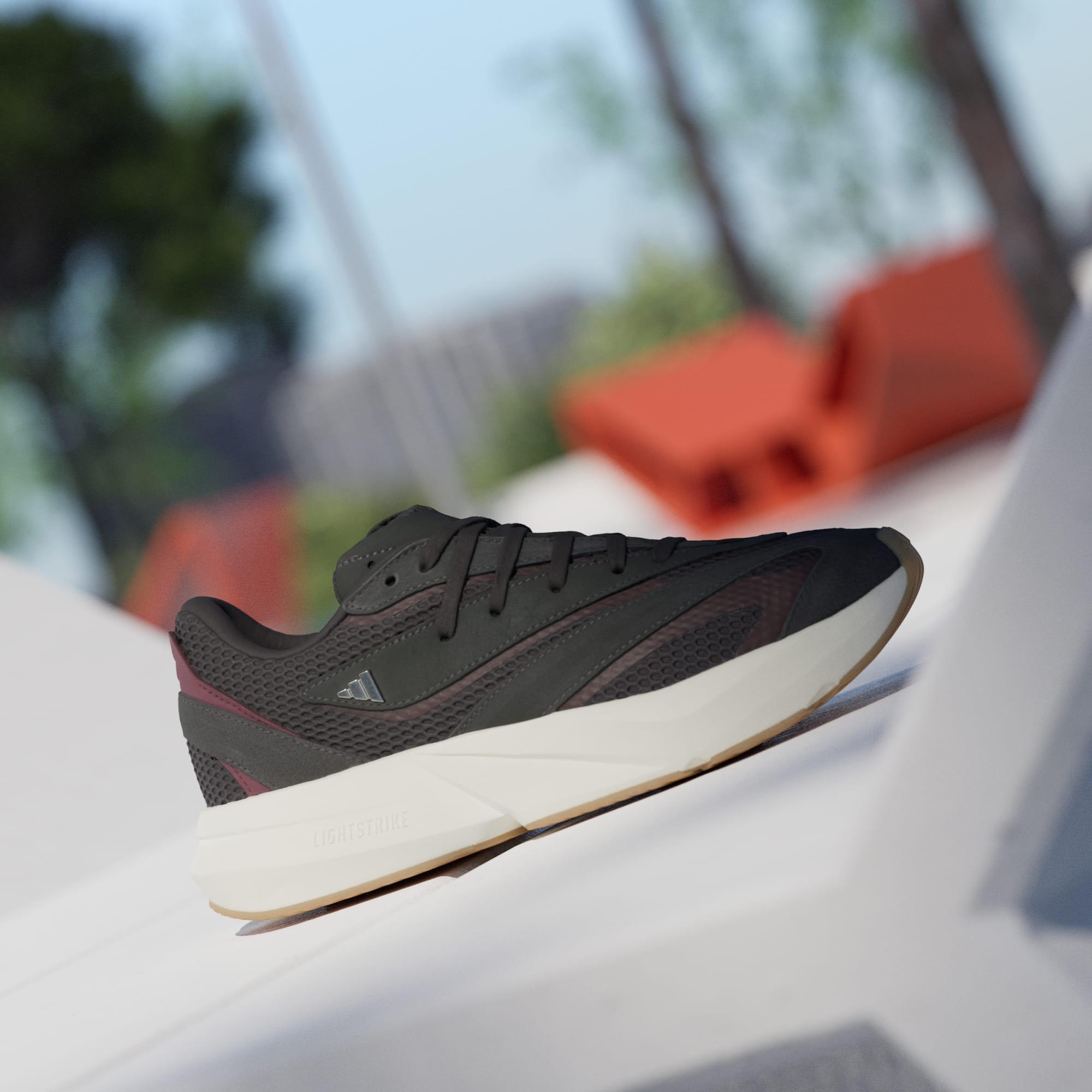 Lightblaze Shoes image 2