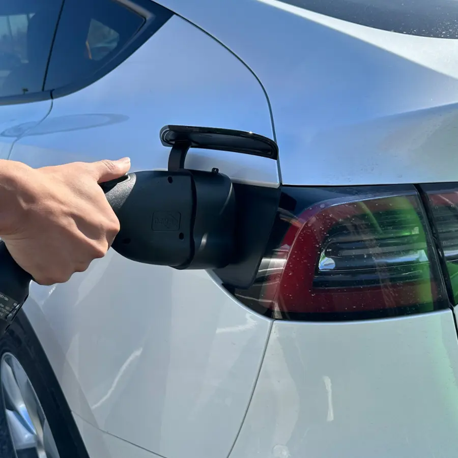 Rexing - CCS to Tesla Electric Vehicle (EV) Charger Adapter for Tesla Models S, 3, X and Y - Black image 5