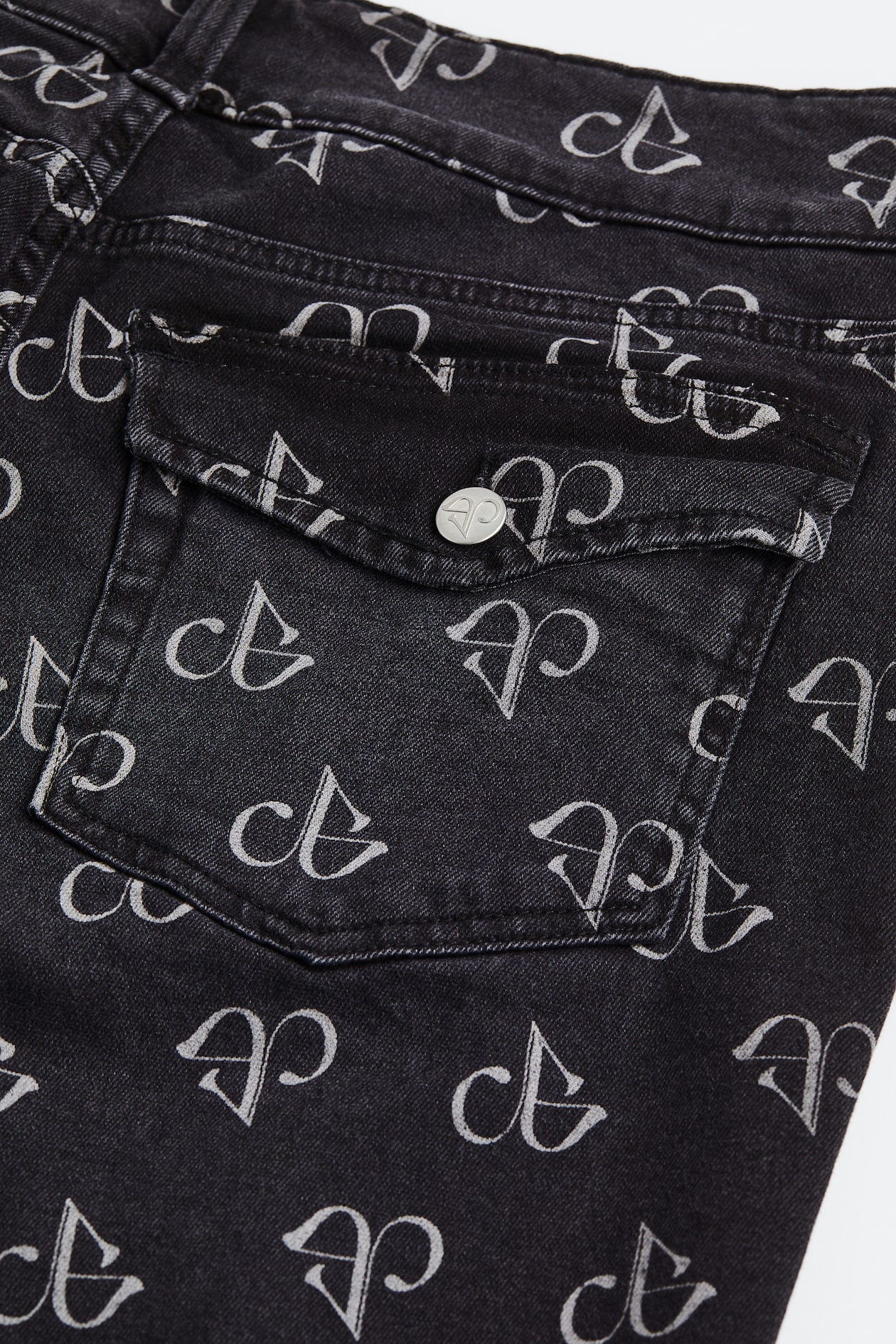 H&M+ Flared Low Jeans image 2