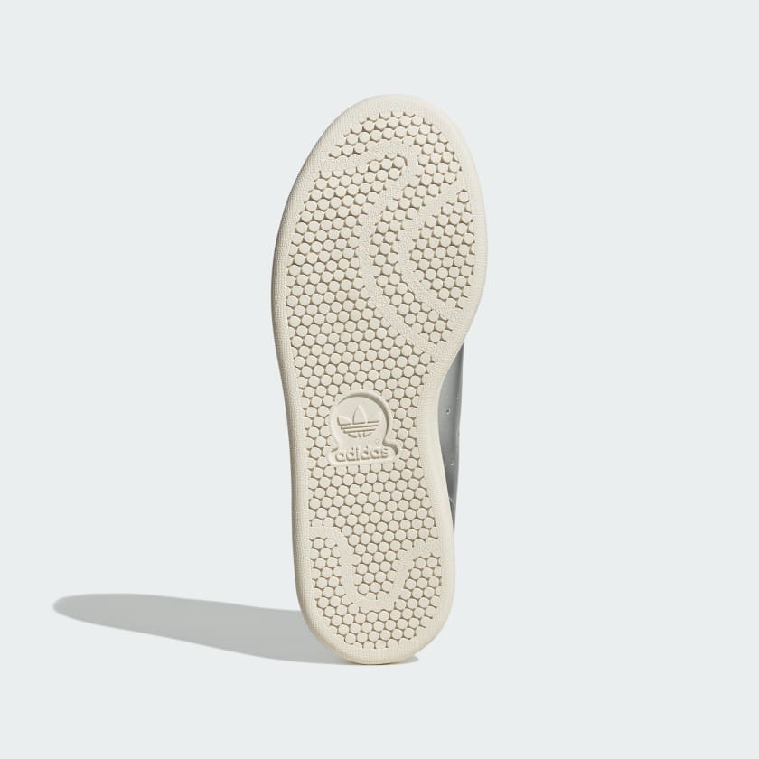 Stan Smith Shoes image 3