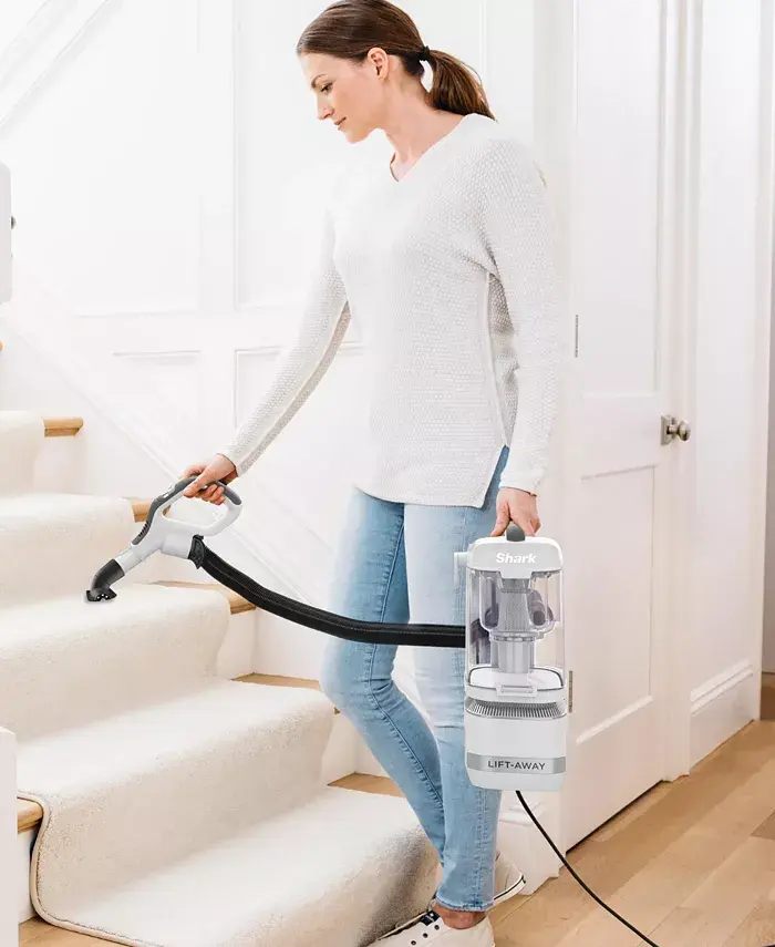 Shark Navigator Lift-Away ADV Upright Vacuum image 6