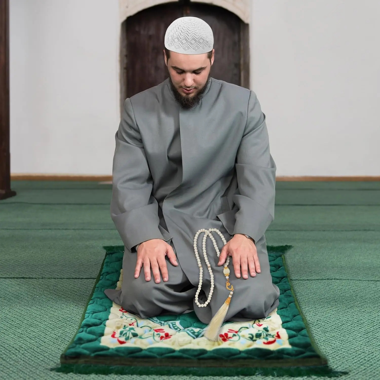 Muslim Prayer Rug Green Thick Soft Prayer Mat Hat Beads Bookmark Set for Eid Travel Ramadan Muslim Prayer Mat for Knees and Forehead Islamic Gift for Umrah, Hajj, Wedding, Janamaz image 7