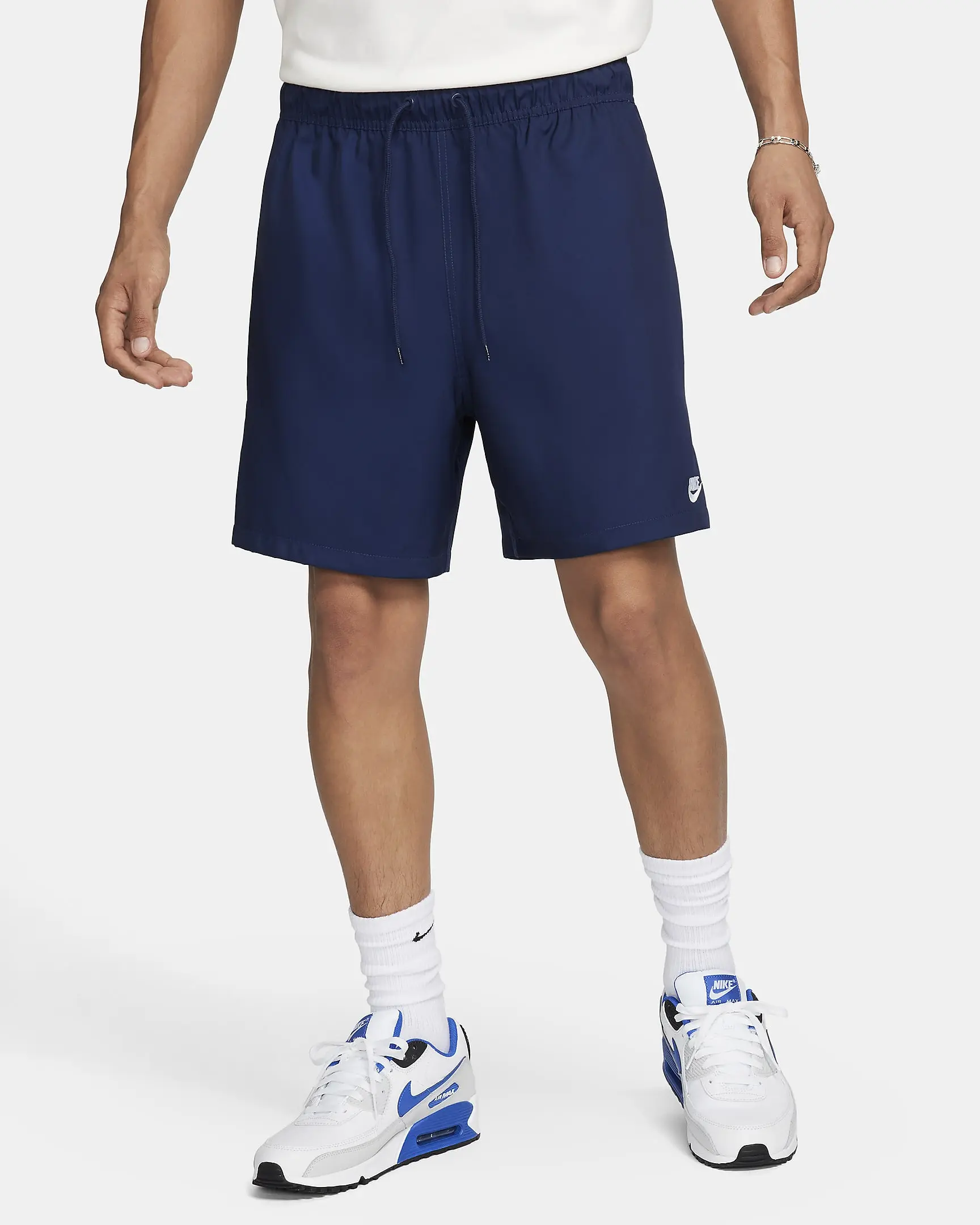 Nike Club Men's Woven Flow Shorts image 2