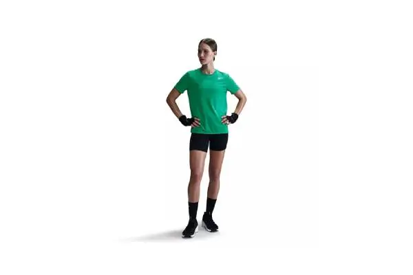  Nike Women's Dri-FIT Legend T-Shirt image