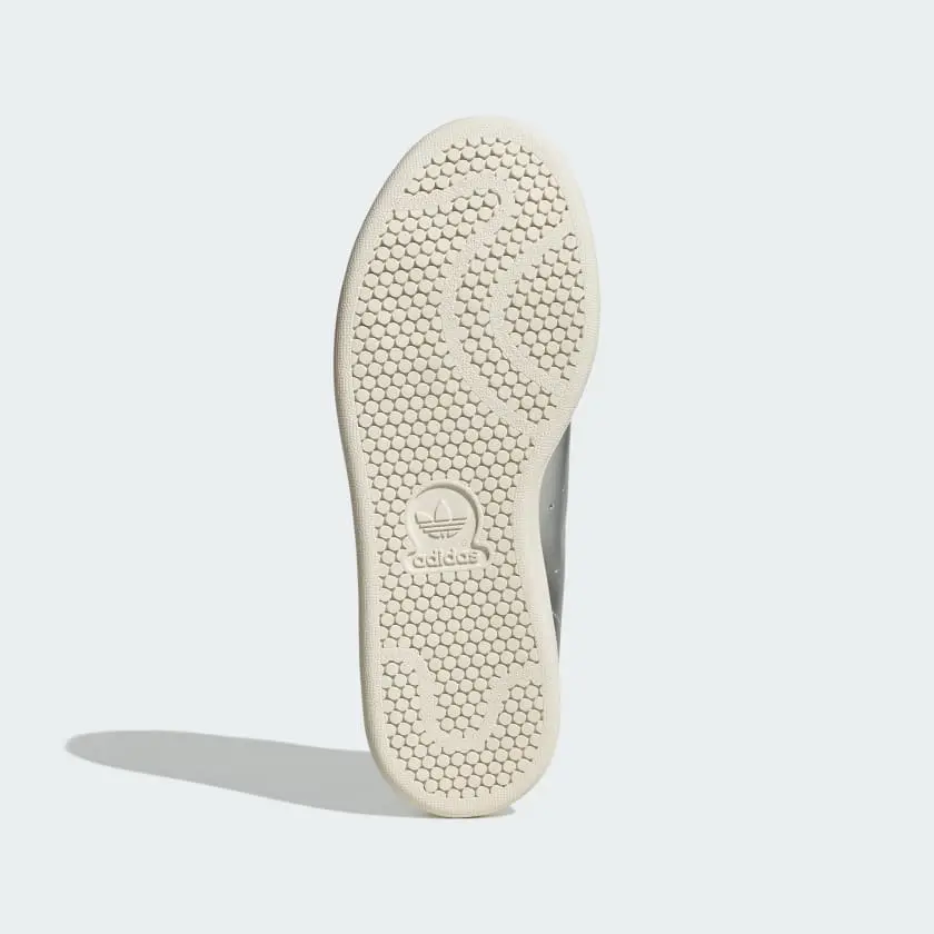 Stan Smith Shoes image 3