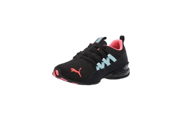PUMA Women's Riaze Prowl Cross Trainer image