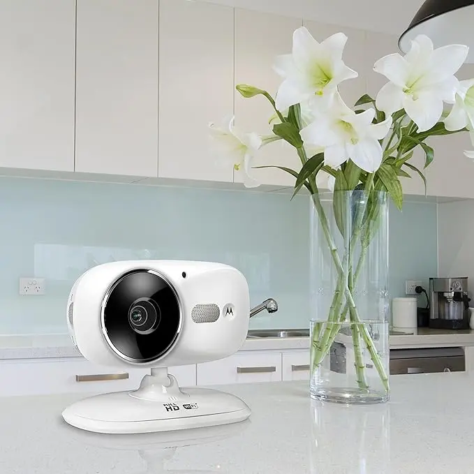 Motorola FOCUS86 Wi-Fi HD Home Video Camera with Digital Zoom (White) image 5
